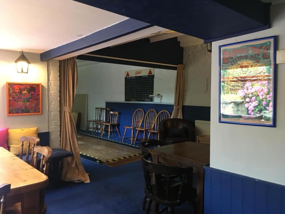 菲利浦斯阿姆斯酒店 Montacute 外观 照片